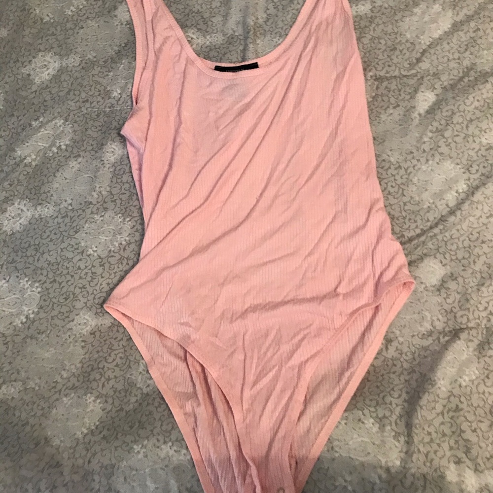One piece tank